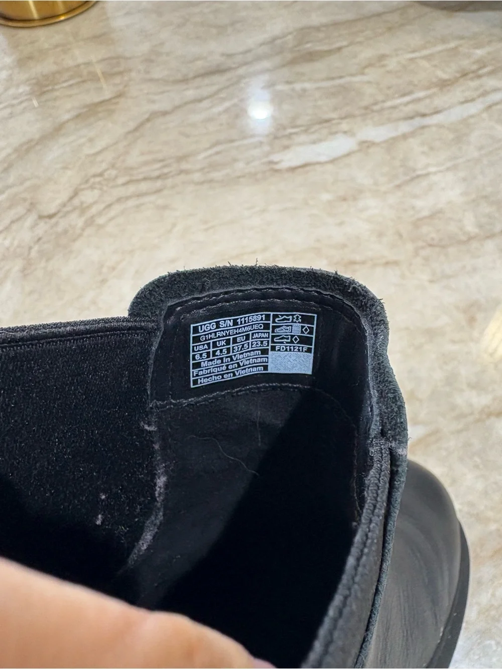 UGG Black Chelsea Lug Boot with Pull Tab